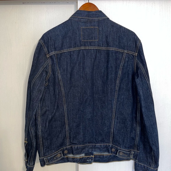 Levi's Men's Dark Blue Denim Jacket - Picture 2 of 3